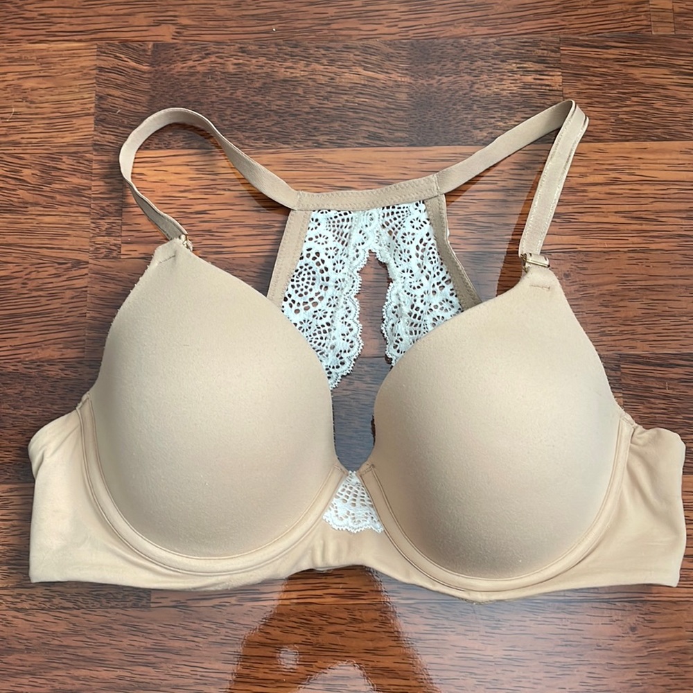 Soma Embraceable Geo Lace Racerback bra NWOT